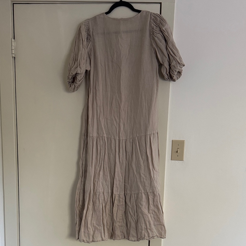Linen puffy sleeve dress - Picture 2 of 6